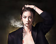 Profilephoto - Dark brunette girls sfw